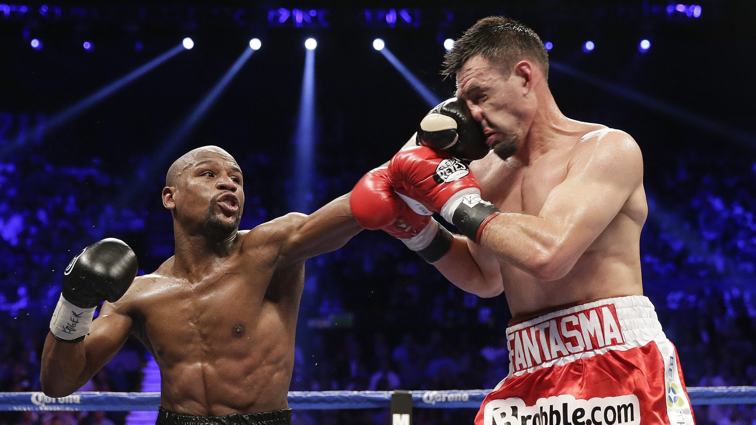 跨国举办的电竞盛会激发全球粉丝热情,国外电竞比赛